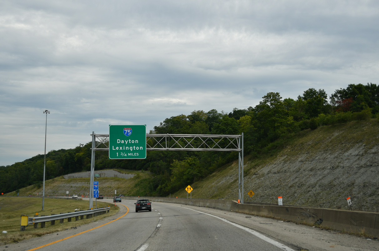 I-74 1.75 miles ahead of I-75 in Cincinnati, Ohio