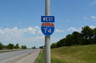 I-74 west at I-80 - Davenport, IA