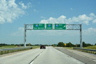 I-74 west at I-80 - Davenport, IA