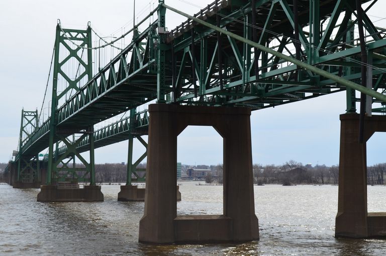 Iowa-Illinois Memorial Bridge - Bettendorf, IA