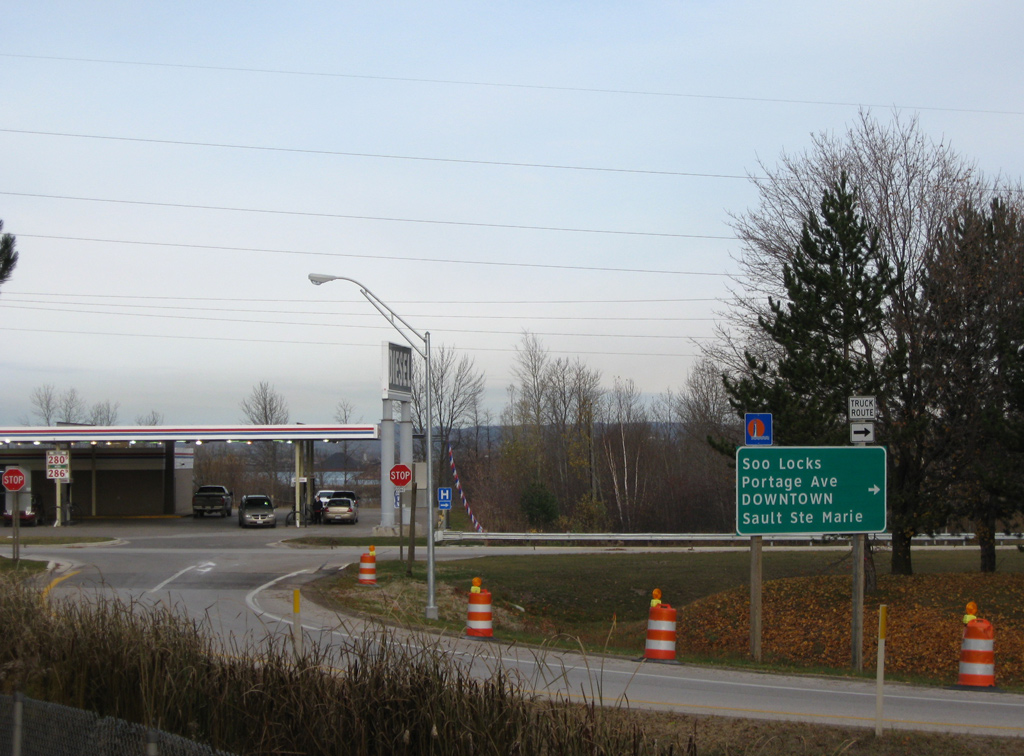 I-75 south at Easterday Av - Sault Ste. Marie, MI