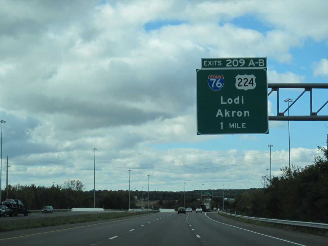 I-71 south at I-76/US 224 - Seville, OH
