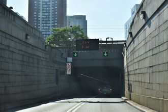 I-78 east at Holland Tunnel
