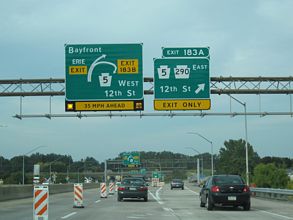 I-79 north at PA 5/290 - Erie