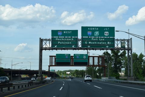 I-95/NJ Tpk East Spur north at I-80 - Ridgefield