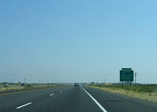 I-84/US 30 east at I-82 - Hermiston, OR