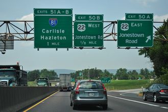 I-83/US 322 north at US 22 - Colonial Park, PA