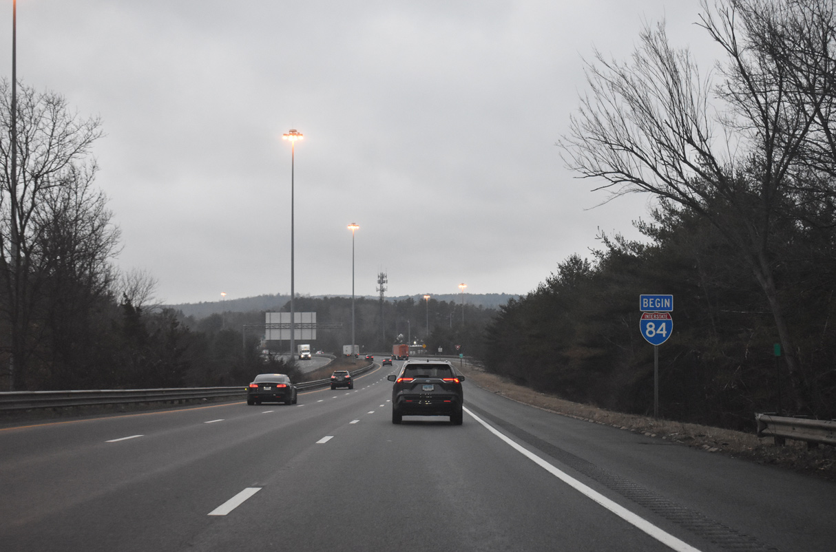 I-84 west at US 20 - Sturbridge, MA