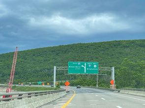 I-84/380 west at I-81/US 6 - Roaring Brook Twp, PA