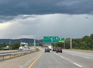 I-84/380 west at I-81/US 6 - Dunmore, PA