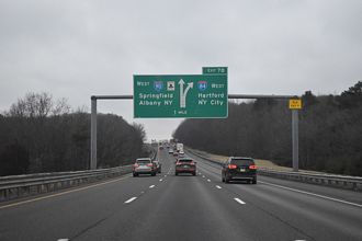 I-90/Mass Pike west at I-84 - Charlton, MA