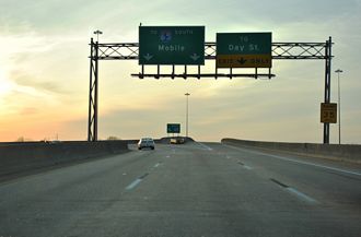 I-85 south at I-65/US 82 - Montgomery, AL
