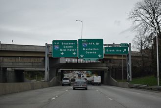 I-87 south at I-278 - Bronx, New York City