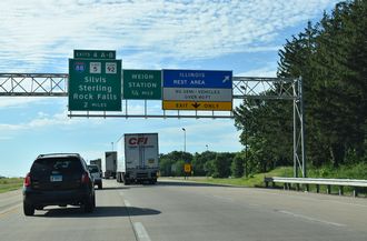 I-80 east at I-88/IL 5-92 - East Moline