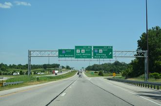 I-80 west at I-88/IL 5-92 - East Moline, IL