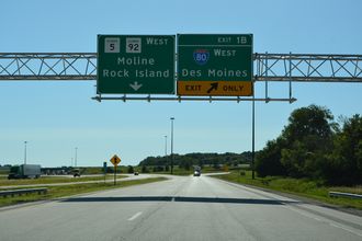 I-88/IL 92-110 west at I-80 - East Moline