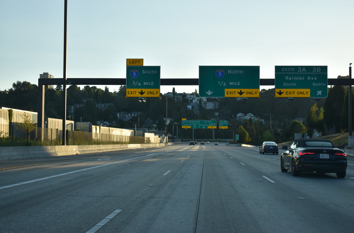 I-90 west at Rainer Ave in Seattle, Washington
