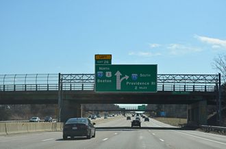 I-95 south at I-93/US 1 - Westwood, MA