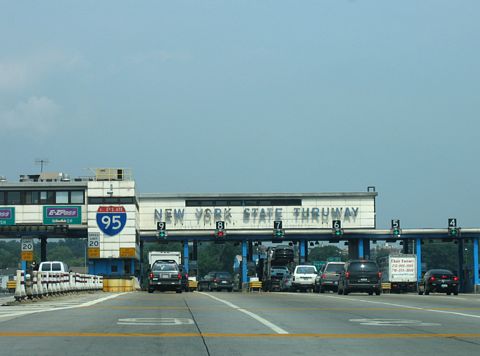 I-95 north - New Rochelle Toll Plaza
