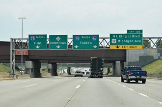 I-96 east at I-75 - Detroit, MI