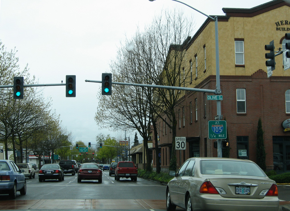 OR 99/126 Business north at I-105 - Eugene