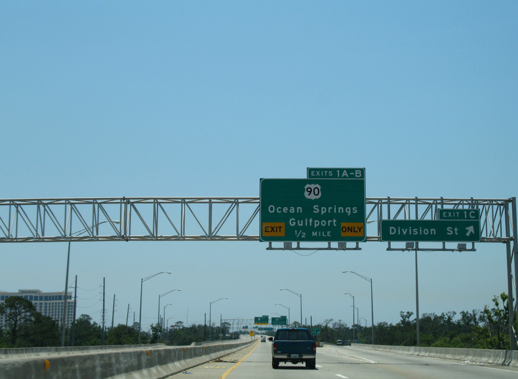 I-110/MS 15 south at US 90 - Biloxi