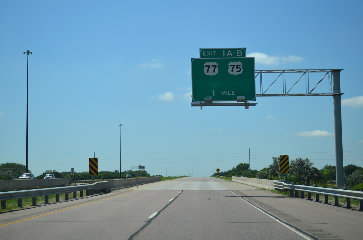 I-129/US 20-75 west at US 77 - South Sioux City, NE