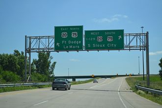 I-29 south at I-129/US 20-75 - Sioux City, IA