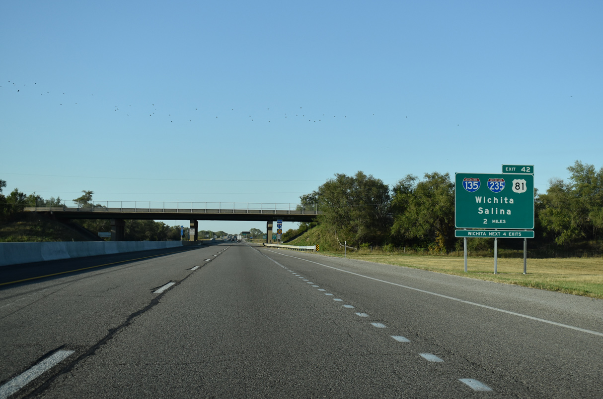 I-35/Kansas Tpk north at I-135 - Wichita