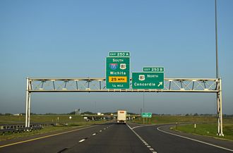 I-70/US 40 west at I-135/US 81 - Salina, KS