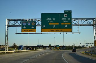 I-135/US 81 south at I-35/Kansas Tpk - Wichita