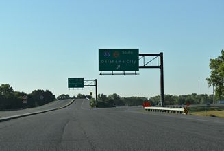I-135 south at I-35/Kansas Tpk - Wichita