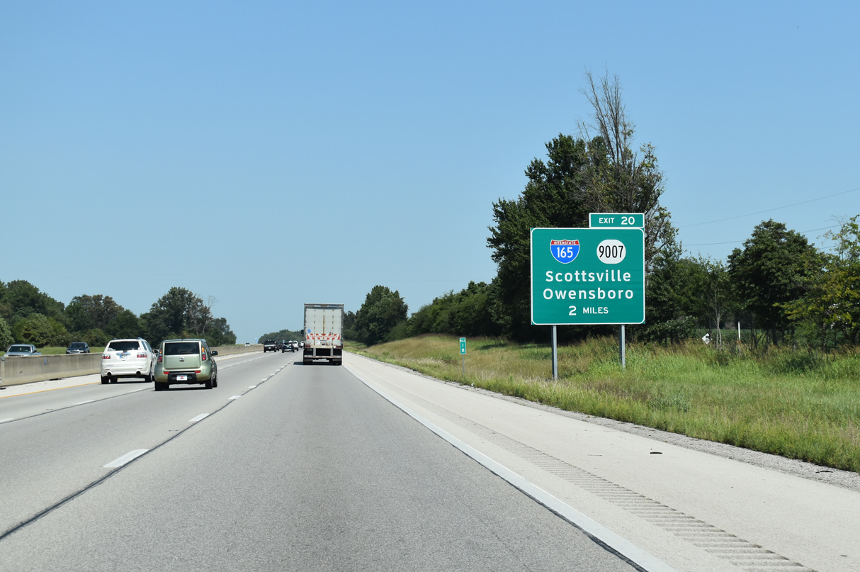 I-65 north at I-165/KY 9007 - Bowling Green