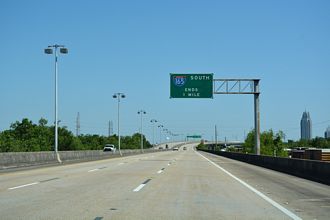 I-165/US 90 south at Water St - Mobile, AL