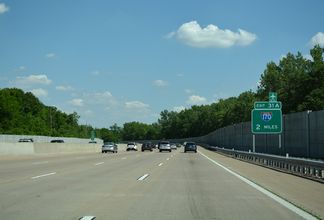 I-64/US 40 east at I-170 - Ladue, MO