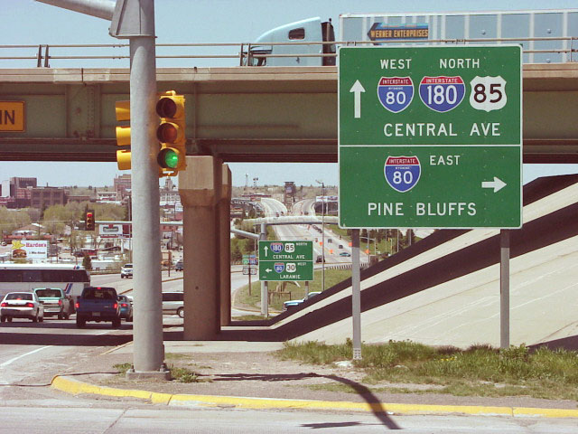 bl-025-n-at-i-180-2001