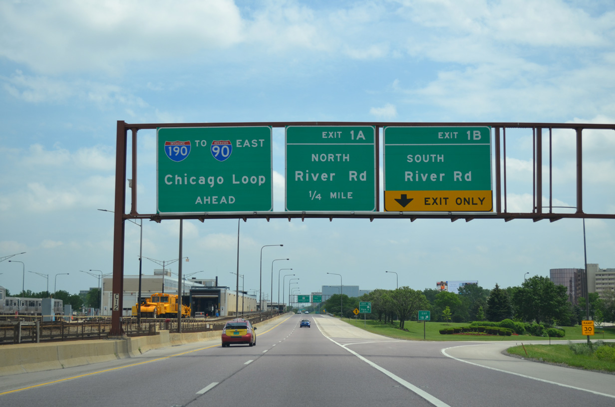 I-190 east at I-90 - Rosemont, IL