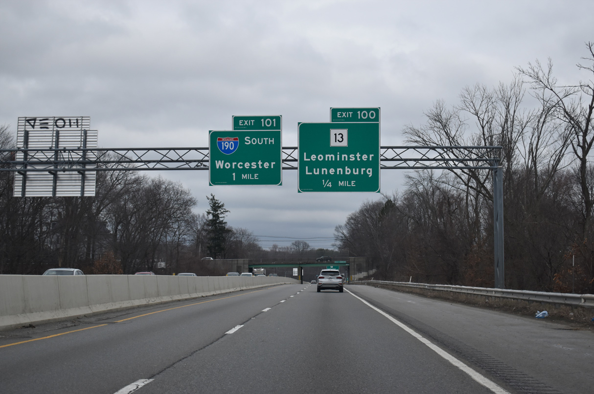 Route 2 east ahead of Route 13 and I-190 in Leominster, MA.