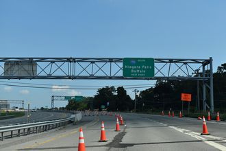 Upper Mountain Rd east at I-190 - Lewiston, NY