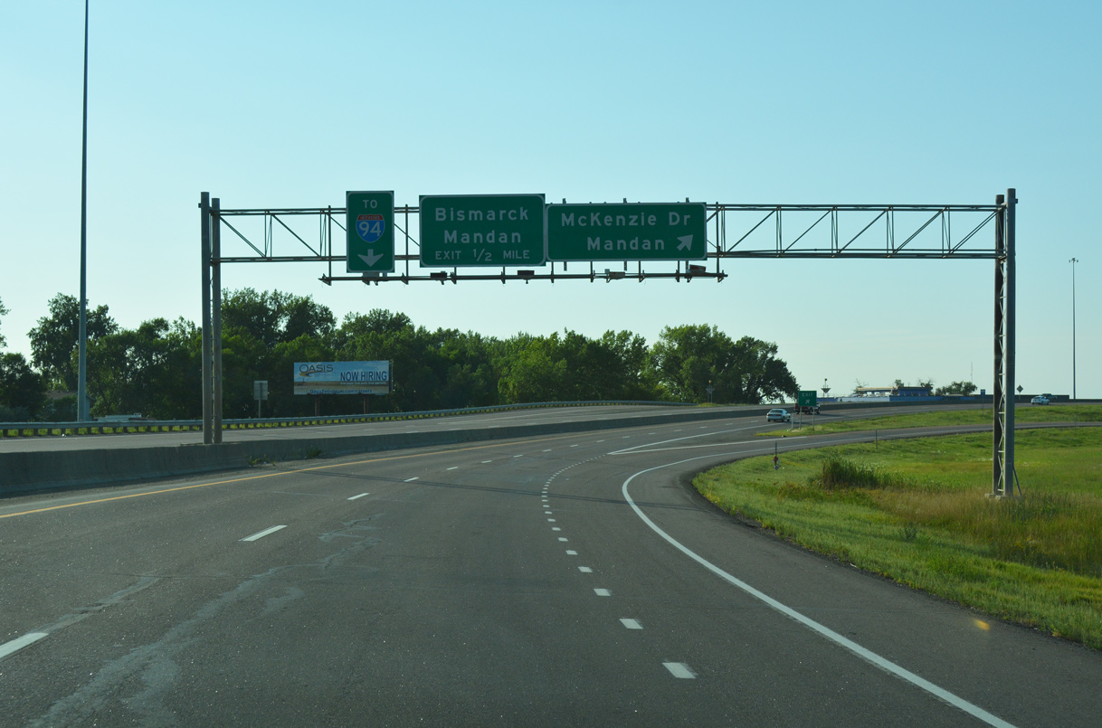 ND 810 west at I-194/Business Loop I-94 - Mandan