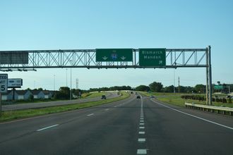 ND 810 west at I-194/Business Loop I-94 - Mandan