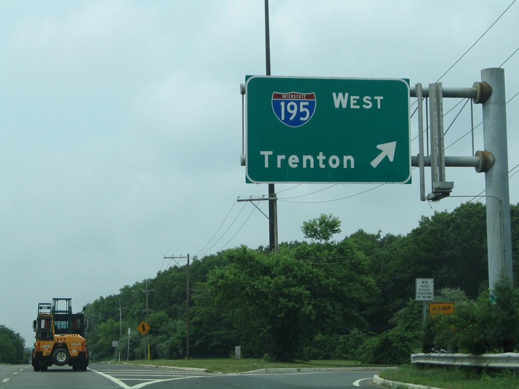 Route 34 north at I-195 - Wall Twp, NJ