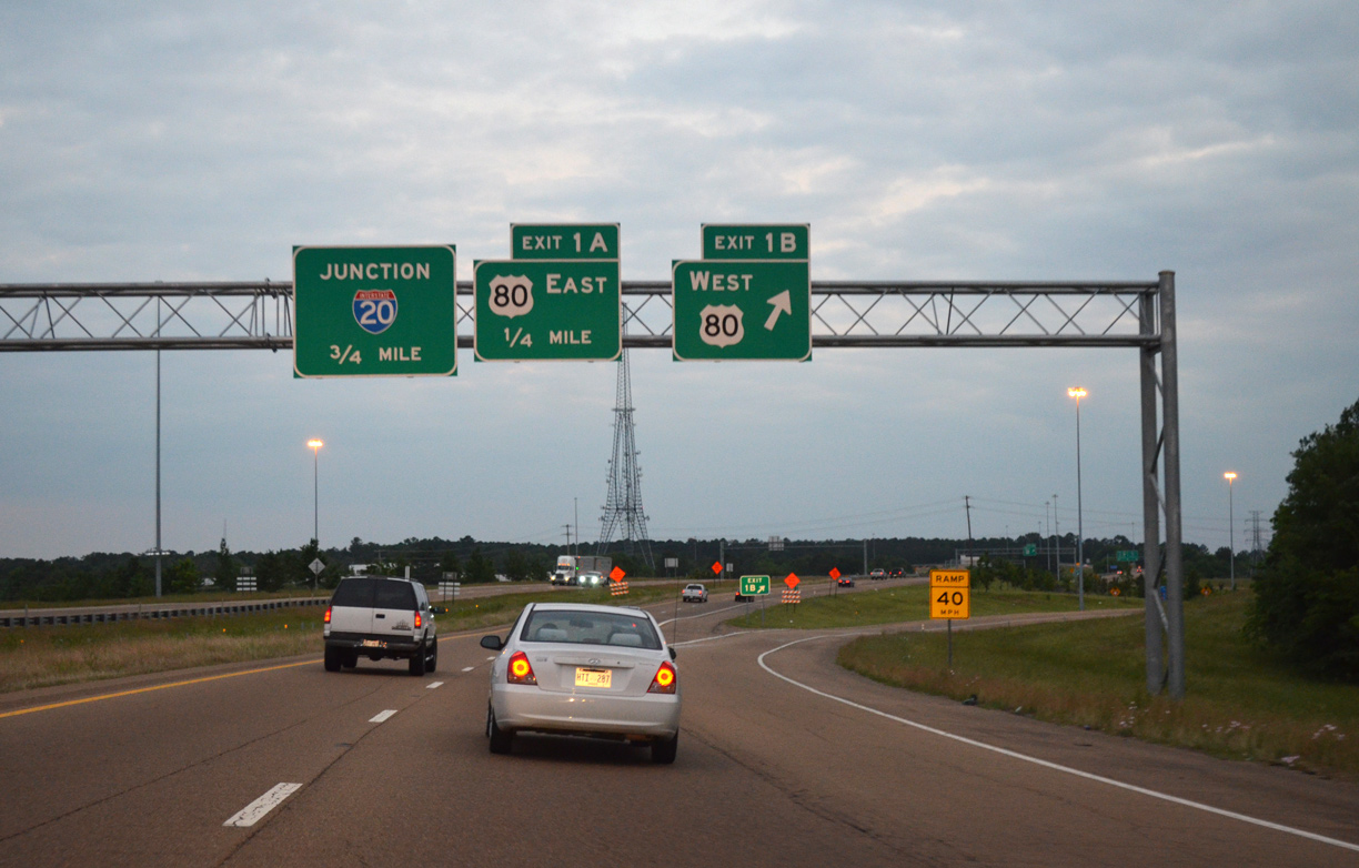 I-220/US 49 south at I-20 - Jackson, MS