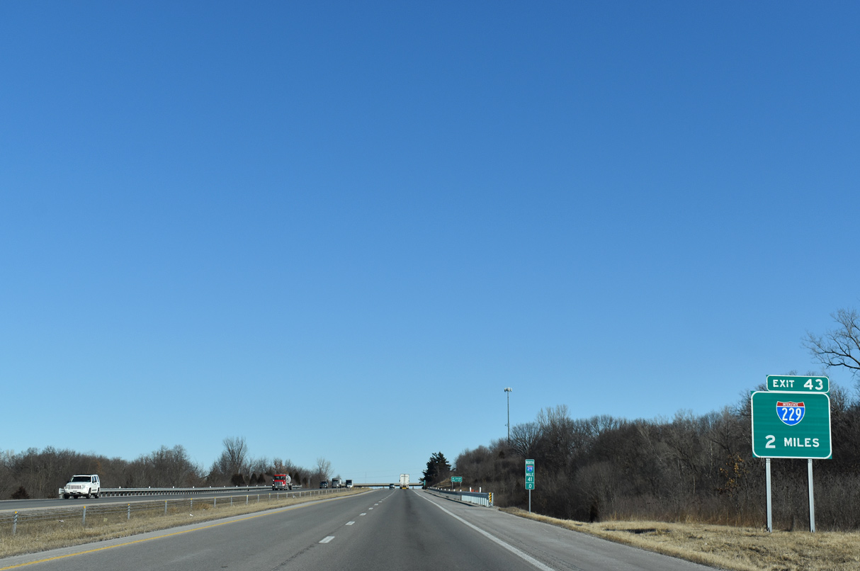 I-29/US 71 north at I-229 - St. Joseph, MO