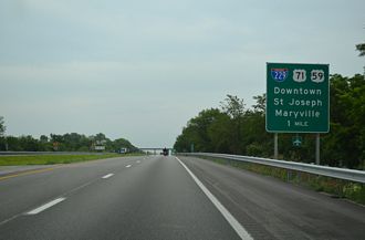 I-29 south at I-229/US 59-71 - Amazonia, MO