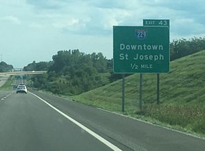 I-29/US 71 south at I-229 - St. Joseph, MO