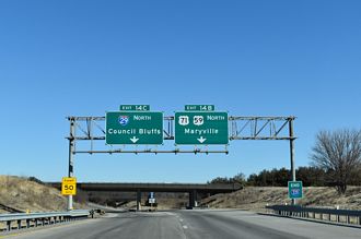 I-229 north at I-29/US 59-71 - Savannah, MO