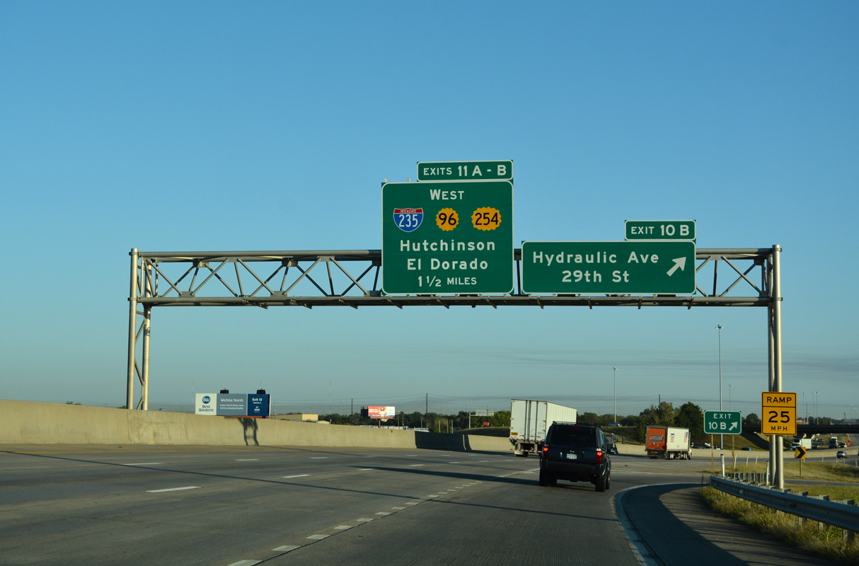 I-135/US 81/K-15 north at I-235/K-96/254 in 2021