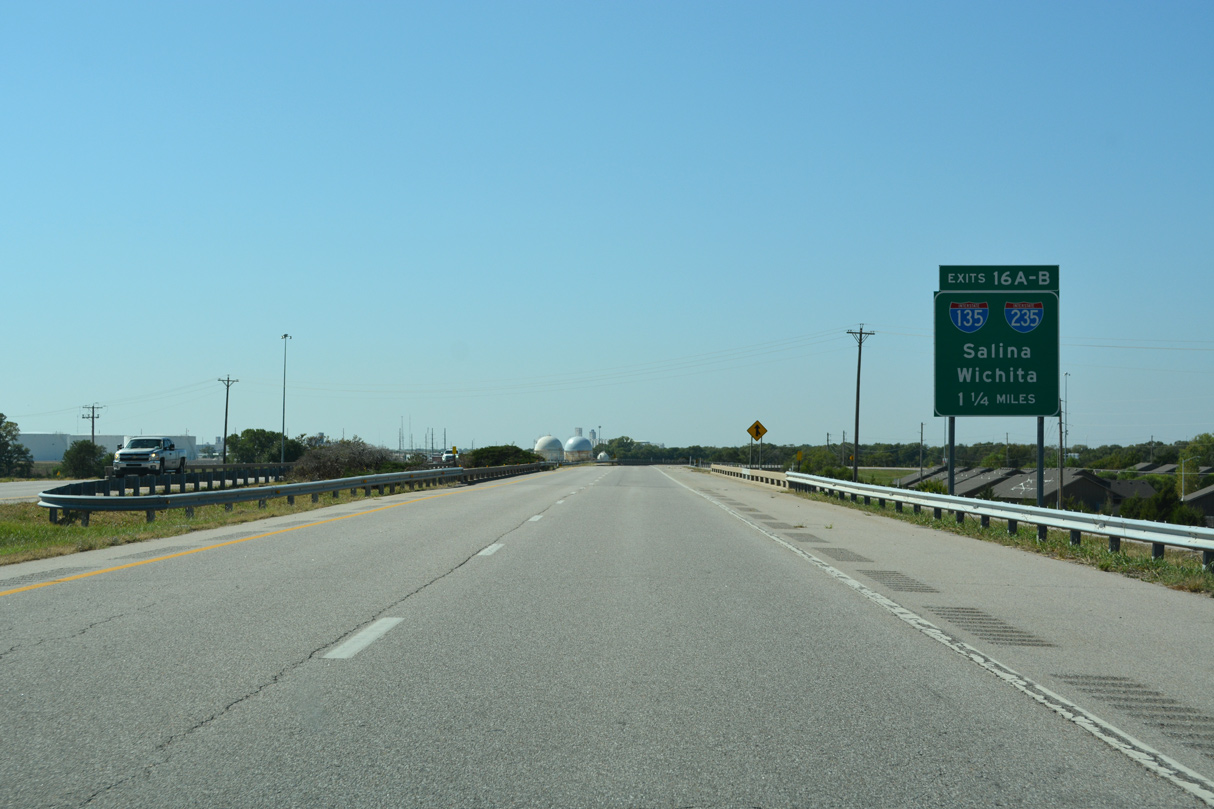 K-254 west at I-135/235-US 81/K-96 - Wichita, KS