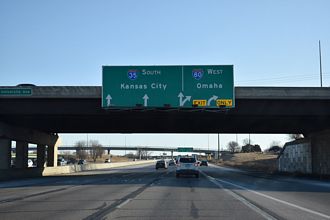 I-35/80 south at I-235 - Clive, IA